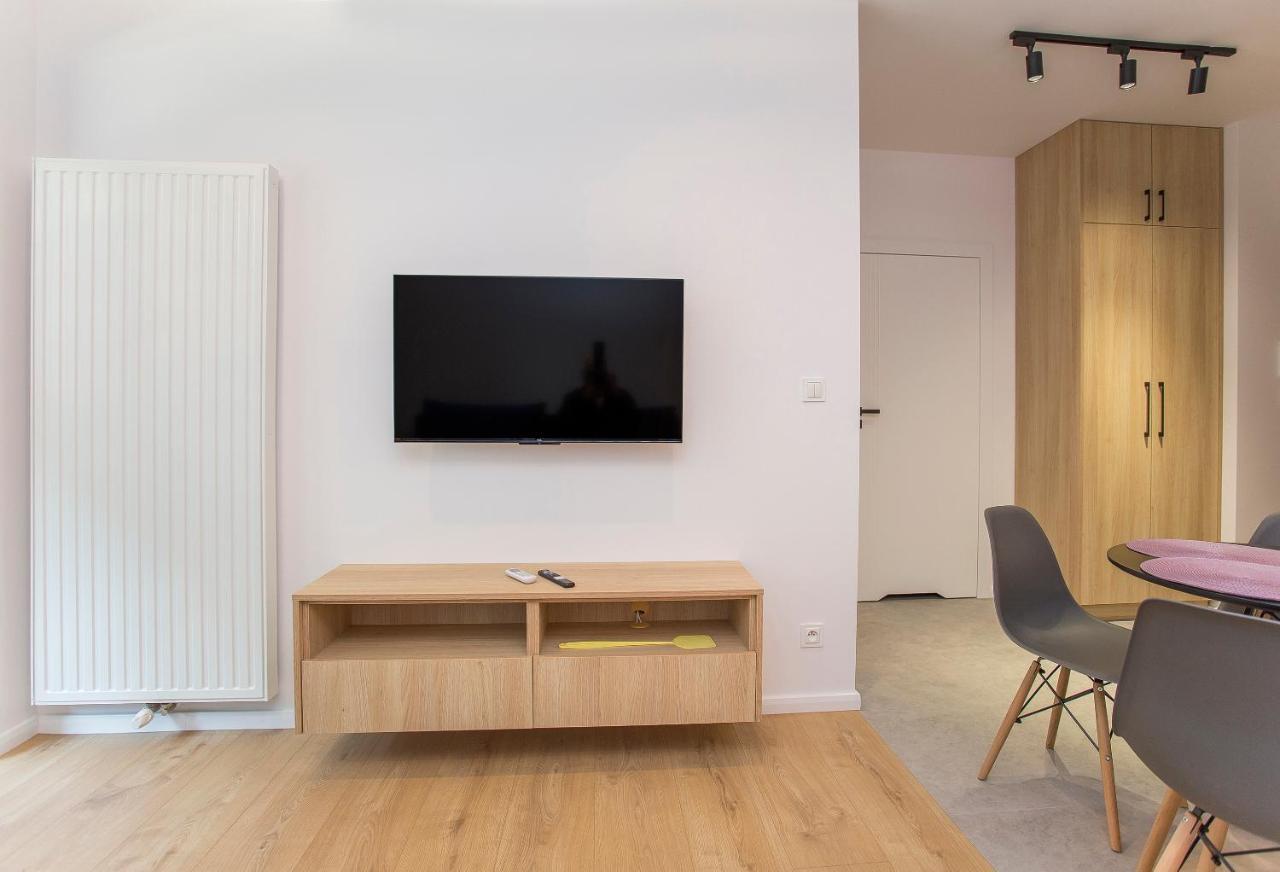 Urban Jungle Apartament Alice Белосток Экстерьер фото