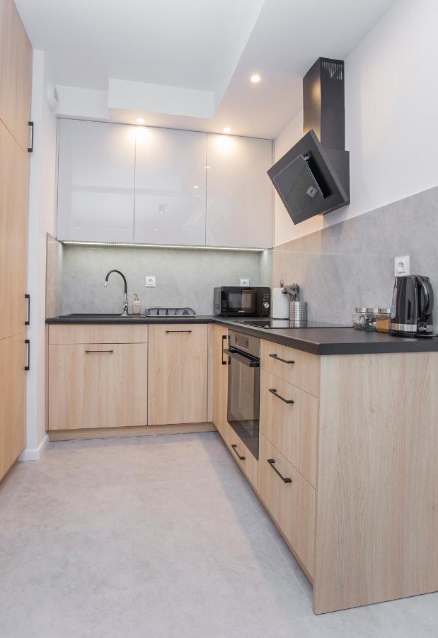 Urban Jungle Apartament Alice Белосток Экстерьер фото